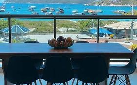 Apartamento frente ao Mar em Resort Pé na Areia